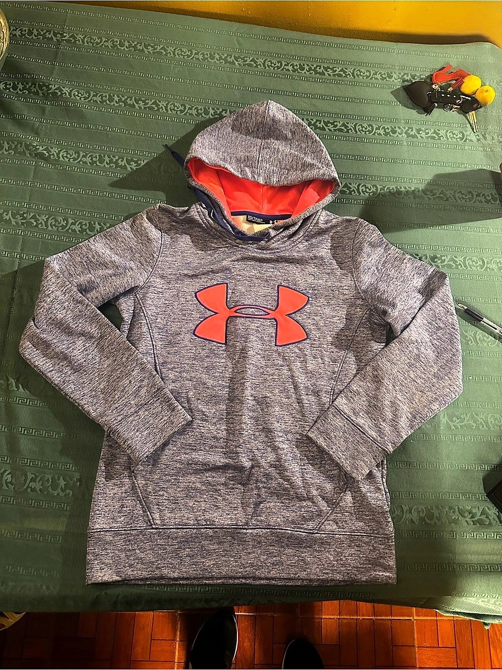 Under Armour Fleece Big Logo Hoodie Boys Size XS Gray Hoodie Like New